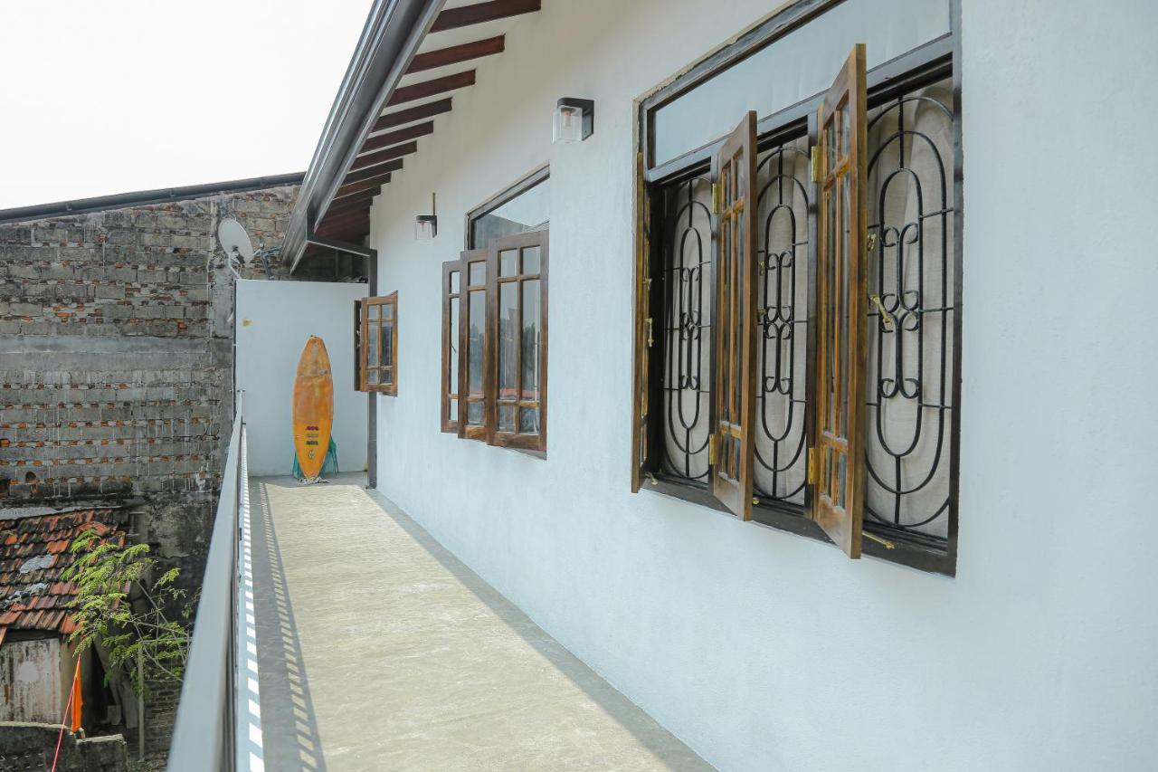Star Canal Cottage Negombo Buitenkant foto