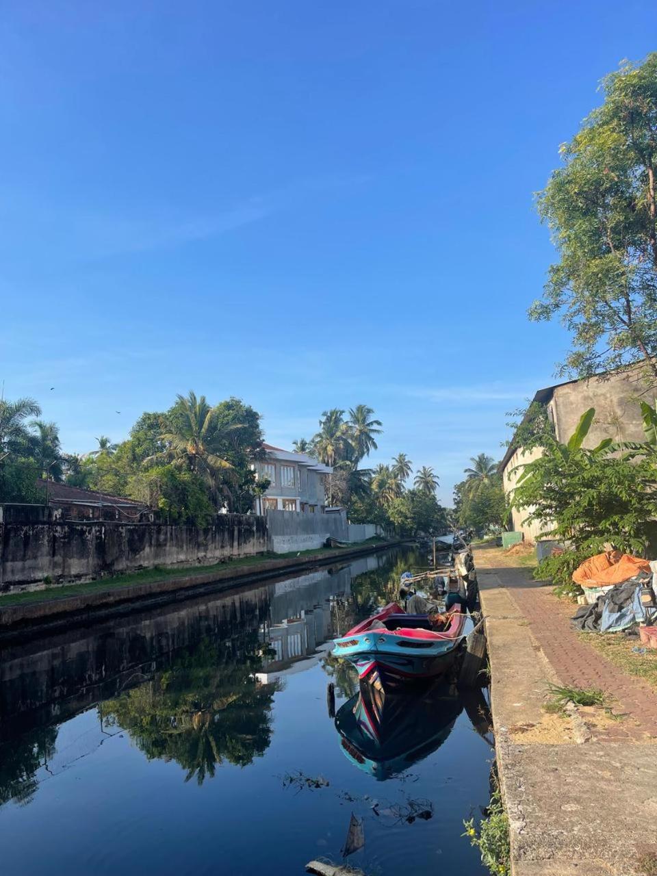 Star Canal Cottage Negombo Buitenkant foto